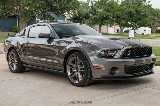 Used 2010 Ford Mustang Shelby GT500 RWD image 12