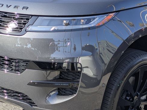 New 2026 Land Rover Range Rover Sport SE AWD/4WD image 10