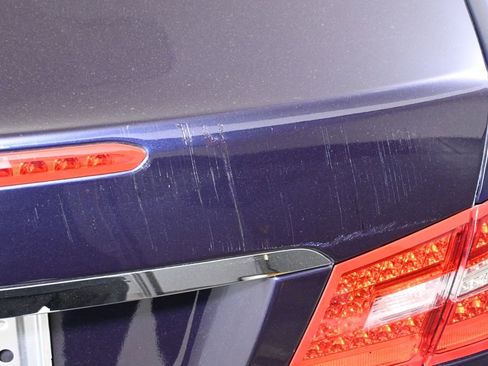 Used 2010 Mercedes-Benz E 350 Coupe image 38