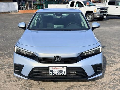 Used 2023 Honda Civic EX image 2