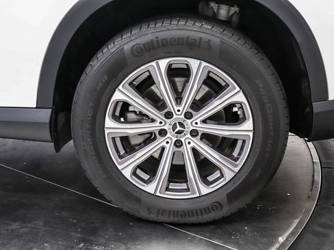 Used 2023 Mercedes-Benz GLC 300 image 10
