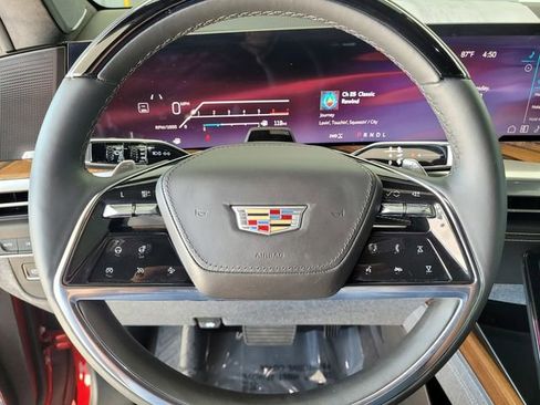 Certified 2025 Cadillac Escalade Sport Platinum w/ LPO, Floor Liner Package AWD/4WD image 23