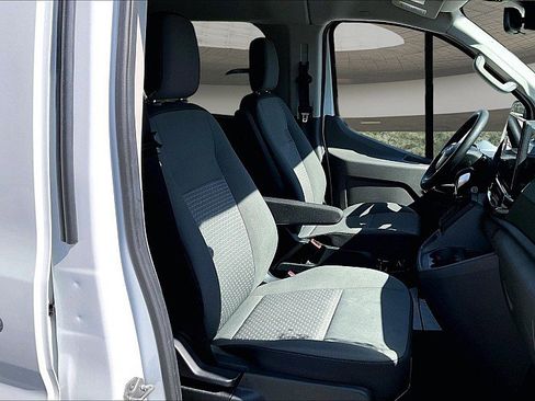 Used 2024 Ford Transit 350 XLT image 7