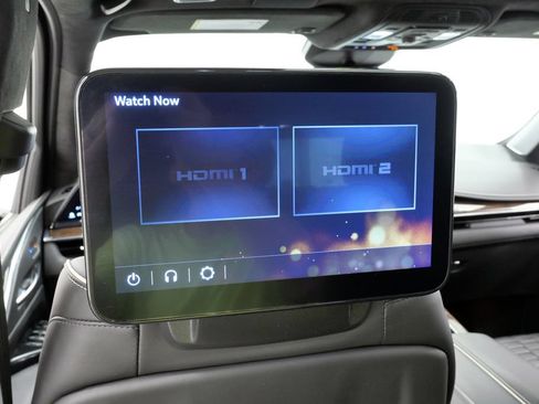 Used 2024 Cadillac Escalade Premium Luxury Platinum AWD/4WD image 21