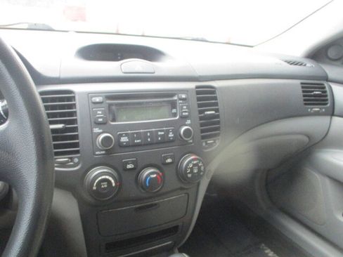 Used 2007 Kia Optima LX image 33