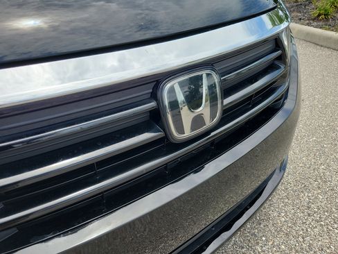 Used 2021 Honda Odyssey EX-L image 13