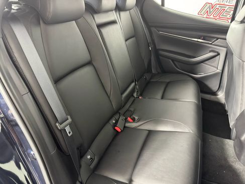Used 2023 MAZDA MAZDA3 s image 37