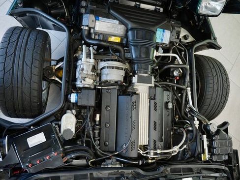 Used 1993 Chevrolet Corvette Convertible image 22