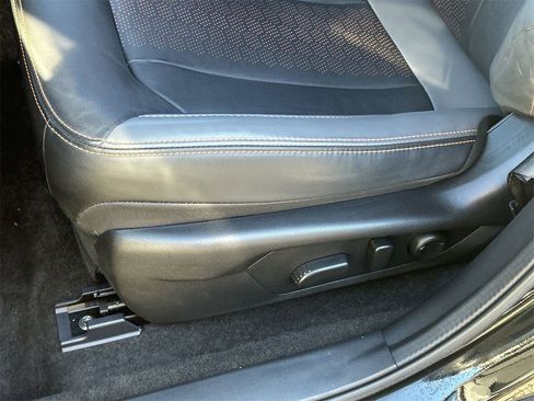 Certified 2025 Subaru Crosstrek 2.5i Limited w/ Popular Package #3A image 17