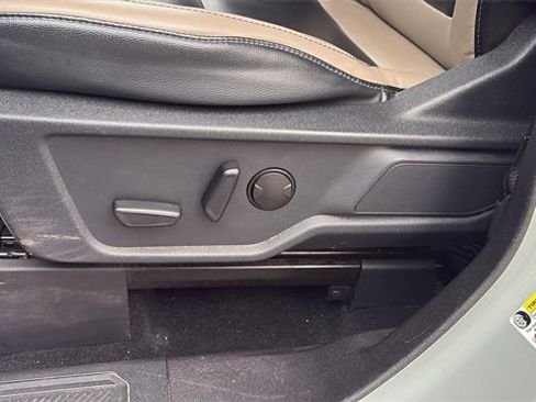 Used 2023 Ford Bronco Wildtrak image 20