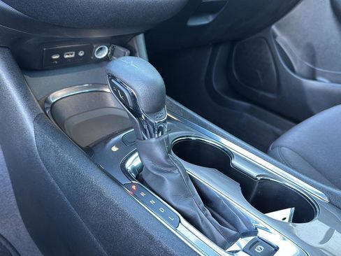 New 2023 Chevrolet Malibu LT image 24