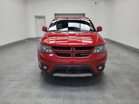 Used 2015 Dodge Journey R/T w/ Flexible Seating Group image 14