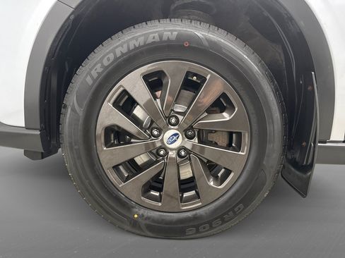Used 2021 Subaru Outback Premium AWD/4WD image 23