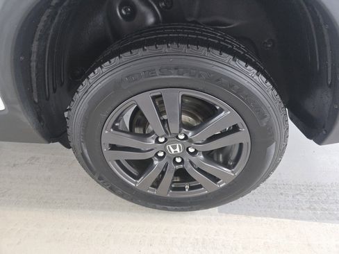 Used 2020 Honda Ridgeline Sport image 9