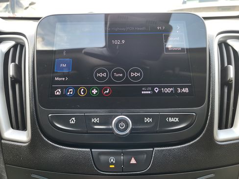 Used 2024 Chevrolet Malibu LT FWD image 18