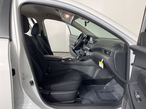 New 2025 Nissan Sentra S image 36