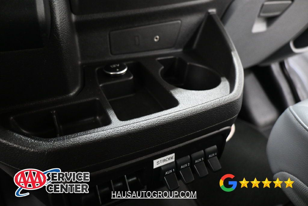 Used 2015 Ford Transit 150 130 Low Roof RWD image 11