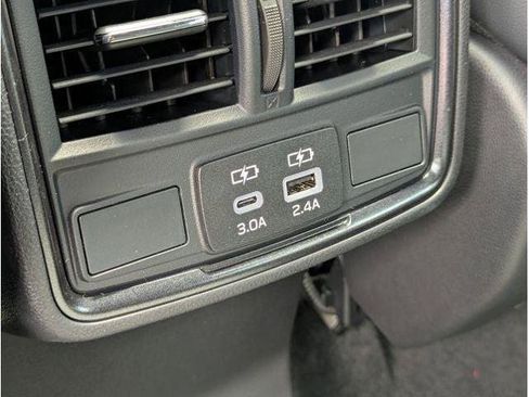 Used 2026 Subaru Forester Limited AWD/4WD image 68