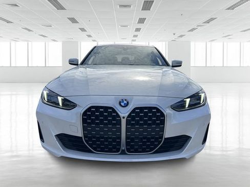 Certified 2025 BMW 430i w/ Premium Package image 2