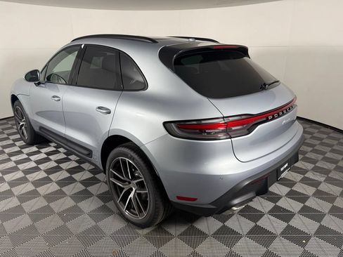Certified 2026 Porsche Macan AWD/4WD image 3