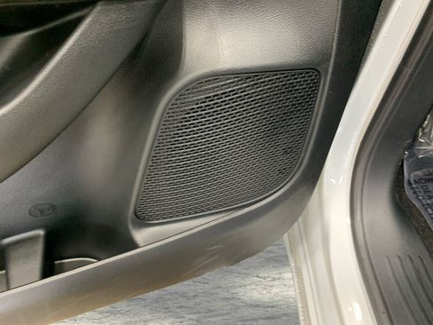 New 2026 Chrysler Pacifica Select image 27