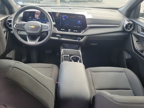 Used 2025 Chevrolet Equinox LT image 15