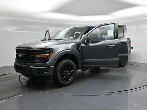 New 2026 Ford F150 XLT w/ Equipment Group 302A MID AWD/4WD image 28