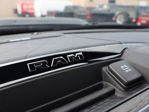 Used 2025 RAM 3500 Limited image 25