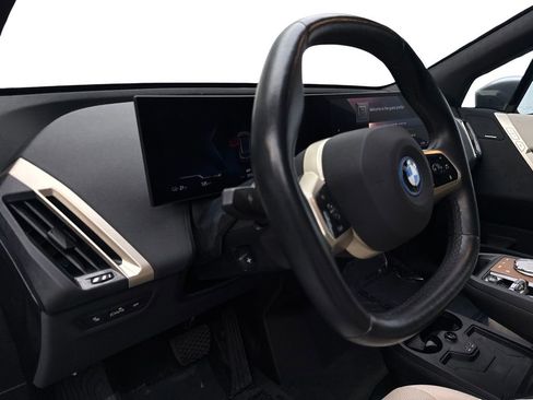 Used 2024 BMW iX xDrive50 w/ Premium Package AWD/4WD image 49