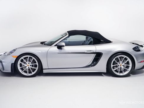 Used 2021 Porsche 718 Boxster Spyder RWD image 4