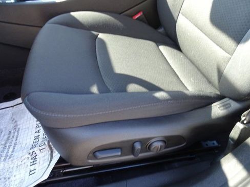 Certified 2023 Chevrolet Malibu LT w/ Driver Confidence Package image 9