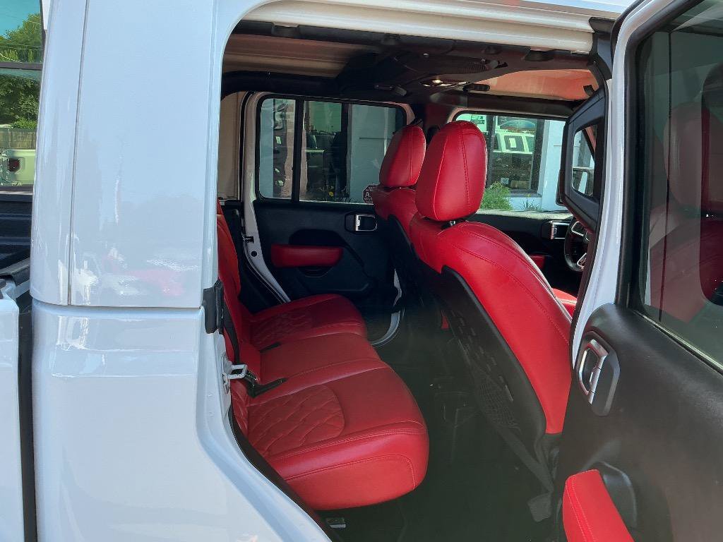 Used 2020 Jeep Gladiator Rubicon AWD/4WD image 14