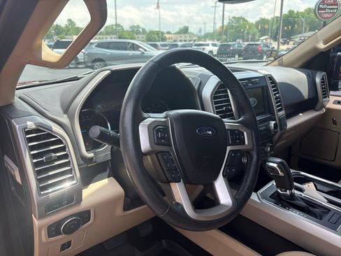 Used 2016 Ford F150 Lariat w/ Equipment Group 502A Luxury RWD image 9