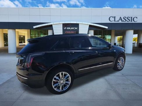 Used 2022 Cadillac XT5 Sportv w/ Technology Package image 8