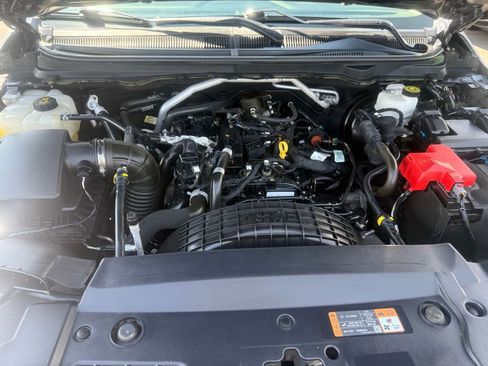 Certified 2019 Ford Ranger XLT w/ Equipment Group 302A Luxury AWD/4WD image 52