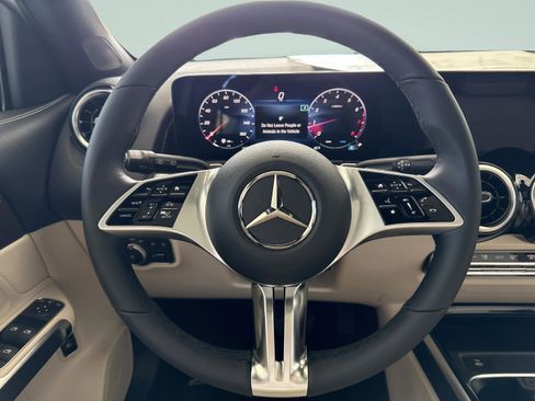 New 2026 Mercedes-Benz GLB 250 image 20