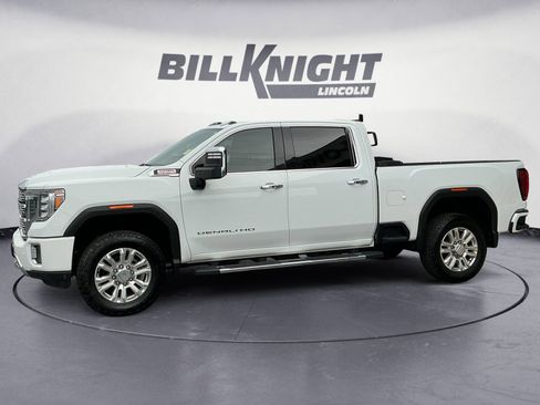 Used 2020 GMC Sierra 2500 Denali w/ Denali Ultimate Package AWD/4WD image 2