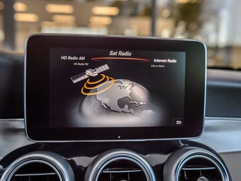 Used 2017 Mercedes-Benz C 300 4MATIC Cabriolet image 28