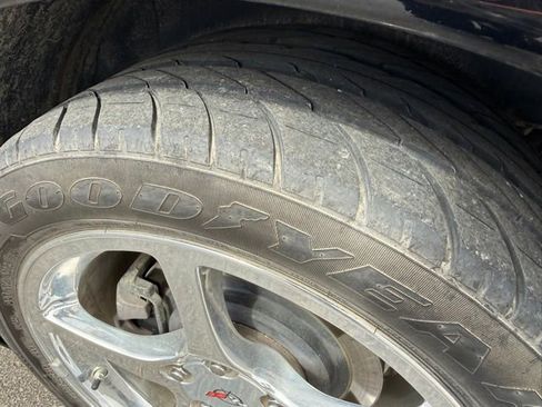 Used 2004 Chevrolet Corvette Convertible w/ Preferred Equipment Group image 10