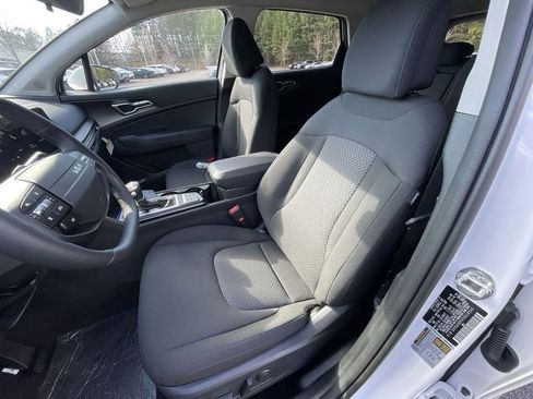 New 2026 Kia Sportage LX FWD image 13