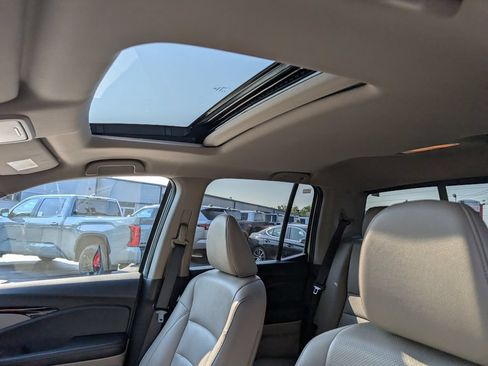 Used 2019 Honda Ridgeline RTL-E image 22