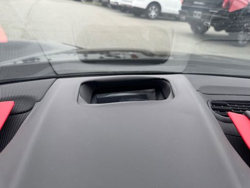 Used 2023 Chevrolet Corvette Stingray w/ Z51 Performance Package image 25