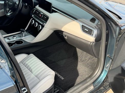 Used 2023 Genesis G70 2.0T w/ Sport Prestige Package image 18