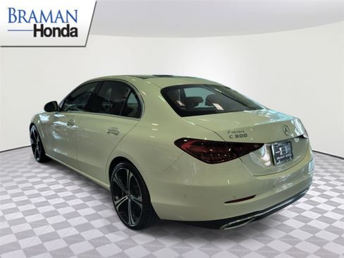 Used 2025 Mercedes-Benz C 300 Sedan image 4