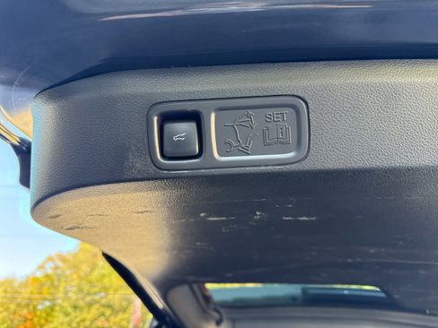 Used 2023 Lincoln Navigator Reserve image 27