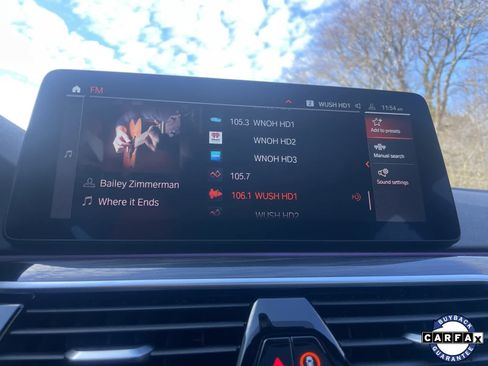 Used 2023 BMW 530i xDrive w/ Convenience Package image 16