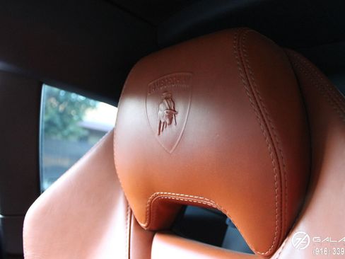 Used 2015 Lamborghini Huracan LP 610-4 image 32