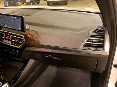 Certified 2023 BMW X3 xDrive30i w/ Convenience Package image 17