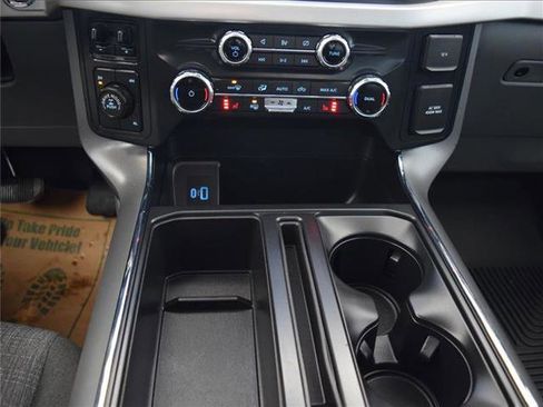 Used 2022 Ford F150 XLT w/ Equipment Group 302A High image 15