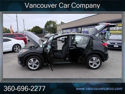 Used 2019 Honda HR-V LX image 11